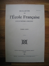 LAFONT, Jean-Marie. Observations sur le commerce du Penjab et du Cachemire (d\'après un rapport de C.M. Wade de 1832). Extrait du Bulletin de l\'École Française d\'Extrême-Orient. Tome LXXIV. Paris, 1985.